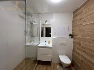 Pronájem bytu 2+kk, Ostrava, 62 m2