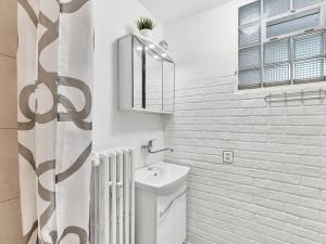 Prodej bytu 2+1, Neratovice, Čtvercová, 61 m2