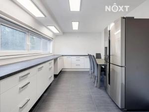 Prodej rodinného domu, Praha - Šeberov, K Safině, 417 m2