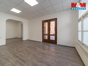Pronájem obchodního prostoru, Cheb, Dlouhá, 84 m2