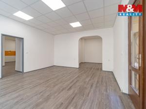 Pronájem obchodního prostoru, Cheb, Dlouhá, 84 m2