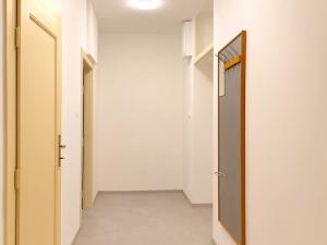 Pronájem bytu 1+1, Brno, Zahradníkova, 50 m2