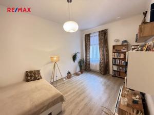 Pronájem bytu 2+kk, Praha - Vršovice, Holandská, 40 m2