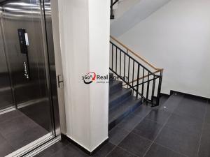 Pronájem bytu 1+kk, Praha - Dolní Chabry, Za Pískovnou, 40 m2
