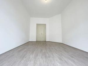 Pronájem bytu 3+1, Praha, Chodská, 102 m2