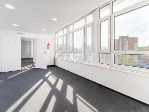 Pronájem kanceláře, Praha - Libeň, Podvinný mlýn, 3000 m2