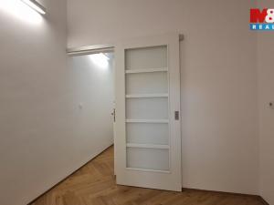 Pronájem obchodního prostoru, Rožnov pod Radhoštěm, Partyzánská, 43 m2