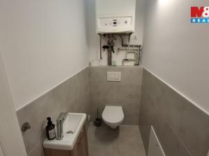 Pronájem obchodního prostoru, Rožnov pod Radhoštěm, Partyzánská, 43 m2