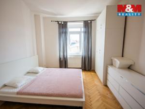 Pronájem bytu 2+kk, Praha - Vinohrady, Legerova, 47 m2