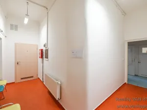 Prodej ordinace, Praha - Vokovice, Kladenská, 145 m2