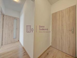 Pronájem bytu 1+kk, Jindřichův Hradec, Panská, 32 m2