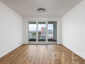 Pronájem bytu 1+kk, Praha - Hloubětín, Poděbradská, 32 m2