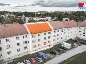 Prodej bytu 2+1, Trhové Sviny, Sídliště, 69 m2