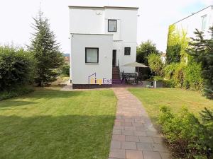 Pronájem bytu 2+kk, Praha - Modřany, Hubičkova, 55 m2