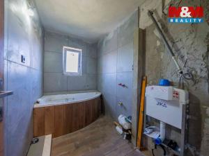 Prodej rodinného domu, Lesná, 180 m2