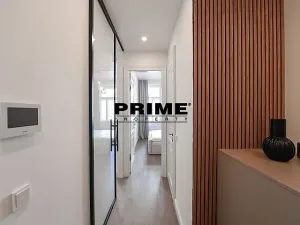 Pronájem bytu 2+kk, Praha - Vršovice, Na spojce, 42 m2