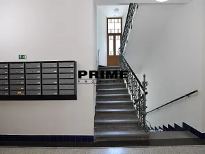 Pronájem bytu 2+kk, Praha - Vršovice, Na spojce, 42 m2