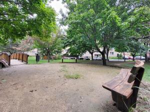 Prodej bytu 2+1, Židlochovice, sídl. Družba, 55 m2