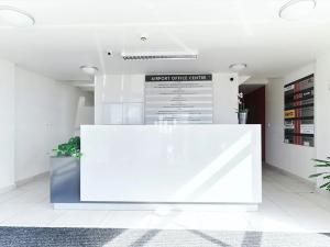 Pronájem kanceláře, Praha - Ruzyně, Dědinská, 162 m2