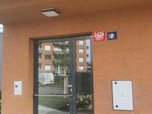 Pronájem bytu 1+kk, Praha - Chodov, Šternovská, 41 m2