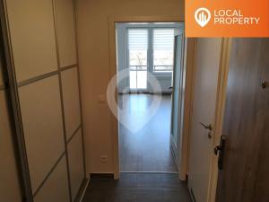 Pronájem bytu 1+kk, Praha - Hodkovičky, Šífařská, 31 m2