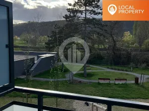 Pronájem bytu 1+kk, Praha - Hodkovičky, Šífařská, 31 m2