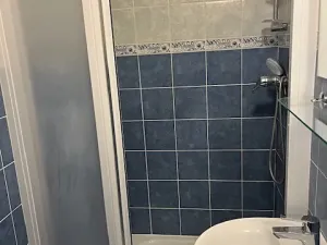 Pronájem bytu 2+kk, Praha - Prosek, Prosecká, 47 m2