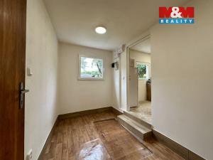 Pronájem chaty, Šestajovice, 32 m2