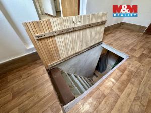 Pronájem chaty, Šestajovice, 32 m2
