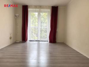 Prodej bytu 2+1, Kladno, Petrohradská, 49 m2