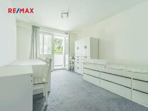 Prodej bytu 2+1, Kladno, Vašíčkova, 50 m2