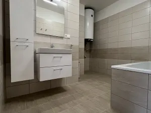 Pronájem bytu 3+kk, Vochov, 72 m2