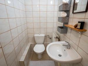 Prodej rodinného domu, Strážné, 450 m2
