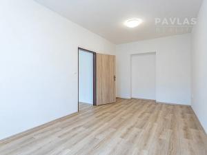 Pronájem bytu 1+1, České Budějovice, Lidická tř., 36 m2
