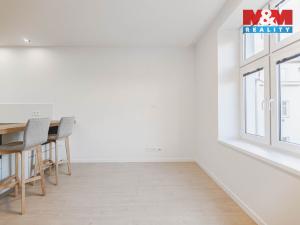 Prodej bytu 2+kk, Klatovy - Klatovy II, Dukelská, 56 m2