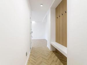 Pronájem bytu 2+kk, Ostrava, Španielova, 55 m2