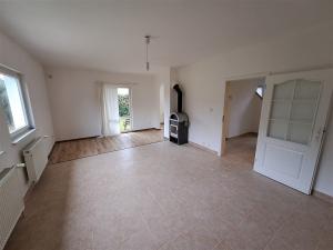 Pronájem rodinného domu, Nupaky, Slunečná, 140 m2
