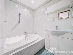 Prodej rodinného domu, Otrokovice, Čechova, 226 m2