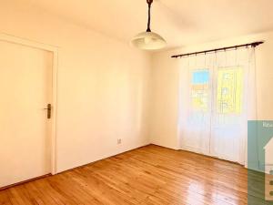 Pronájem bytu 2+1, Kroměříž, Vrobelova, 56 m2