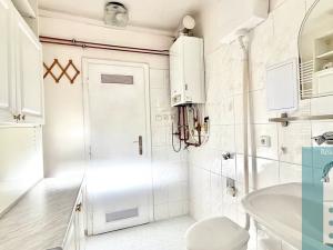 Pronájem bytu 2+1, Kroměříž, Vrobelova, 56 m2