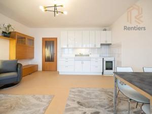 Prodej bytu 1+kk, Praha - Libuš, V koutě, 46 m2