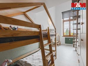 Prodej bytu 2+kk, Klatovy - Klatovy III, Husovo náměstí, 77 m2