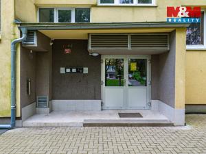 Prodej bytu 2+1, Tachov, Zárečná, 53 m2