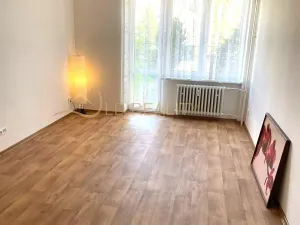 Pronájem bytu 1+1, Olomouc, Na Bystřičce, 36 m2