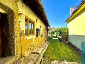 Prodej rodinného domu, Roštín, 91 m2