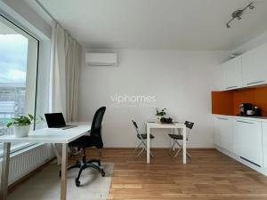 Prodej bytu 1+kk, Praha - Černý Most, Rudolfa Holeky, 34 m2