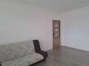 Pronájem bytu 2+1, Lomnice nad Popelkou, 65 m2