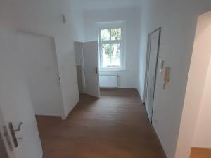 Pronájem bytu 4+kk, Praha - Kobylisy, Klíčanská, 95 m2
