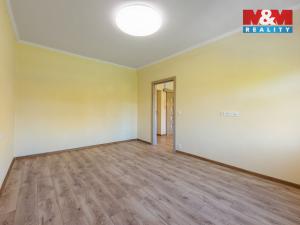 Prodej bytu 1+1, Karlovy Vary - Bohatice, U Trati, 35 m2