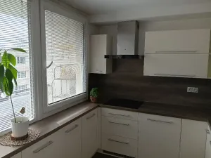 Prodej bytu 3+1, Rakovník, Dukel. hrdinů, 56 m2